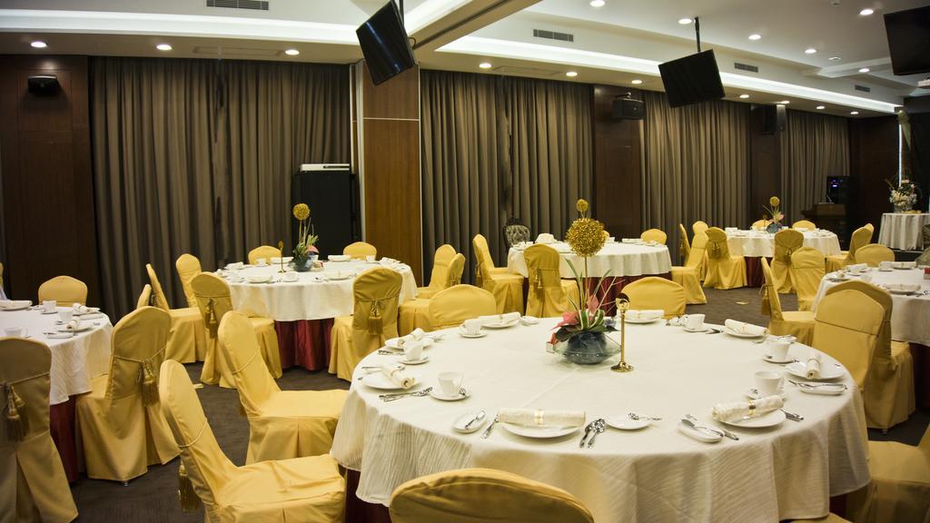 Tang Palace Hotel Accra Exterior foto